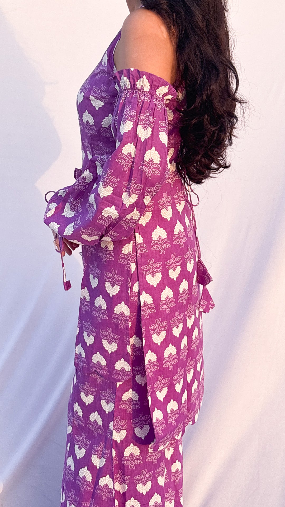 Purple Ethnic Motif Cold-Shoulder Pure Cotton Halterneck Corset Kurti Set With Scarf
