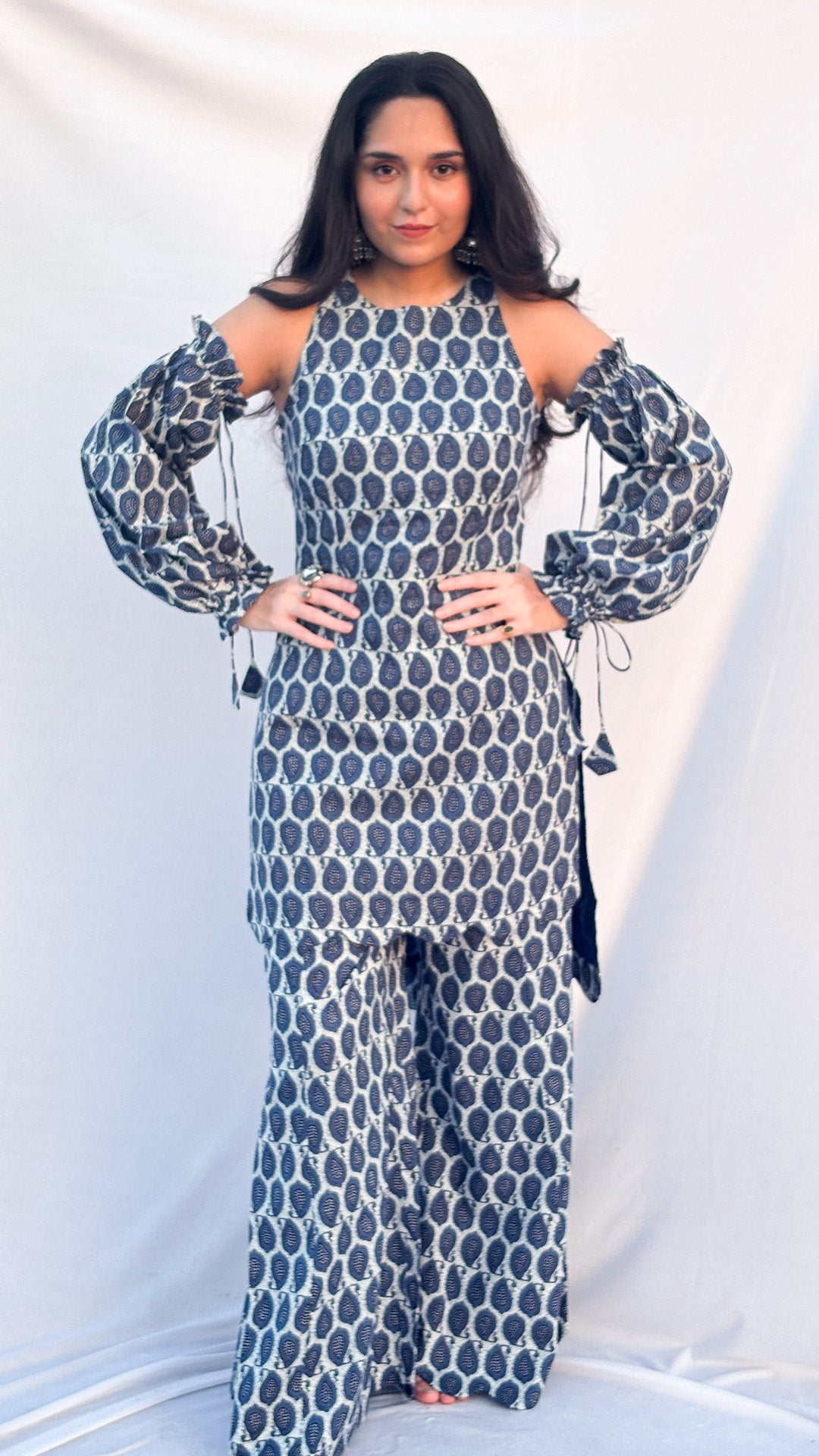 Blue Ethnic Bagh Print Cold-Shoulder Pure Cotton halterneck Corset Kurti Set With Scarf